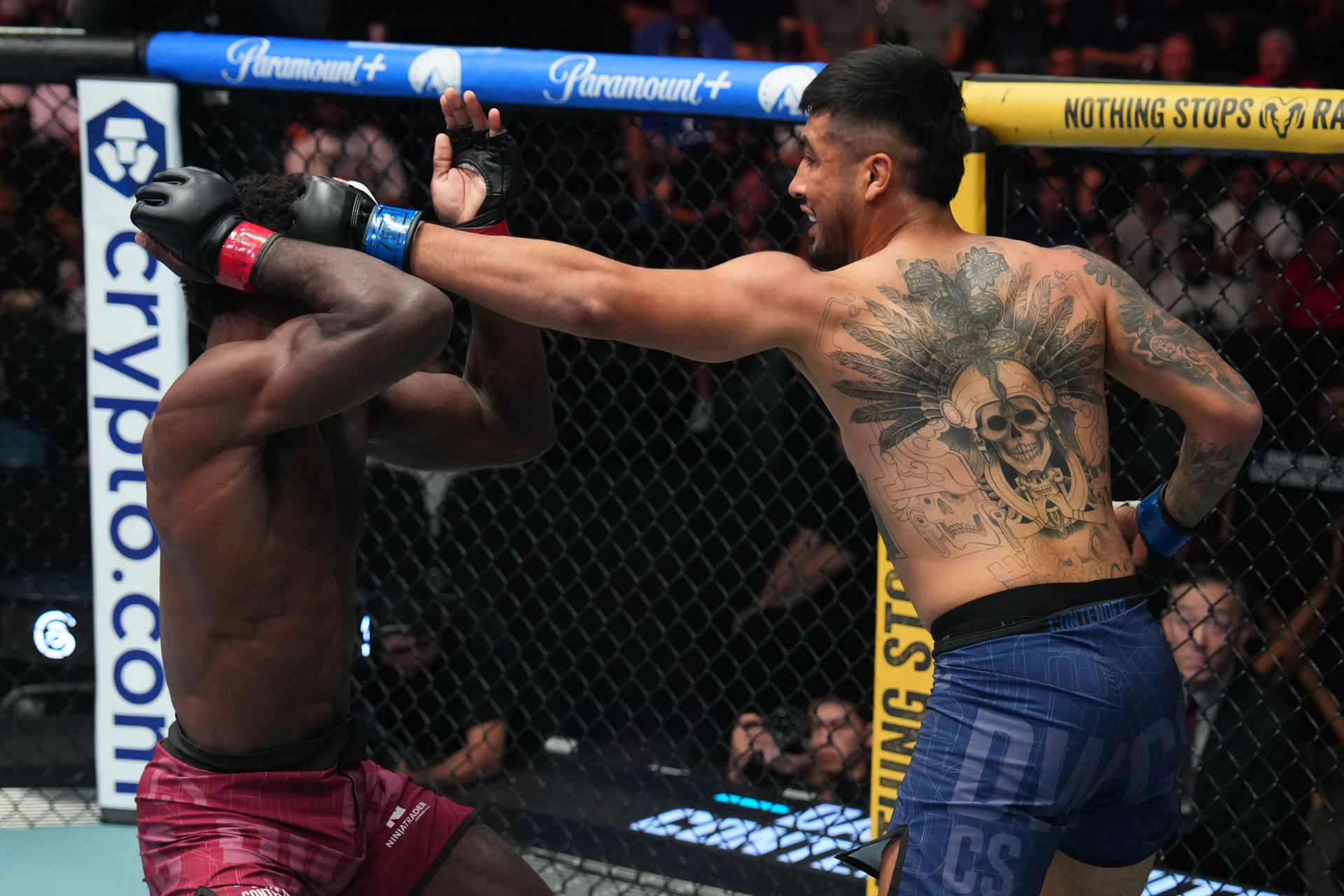 DWCS Week 3のウェルター級で対戦したロナルド・ハンフリーとアレクシス・ミランダ