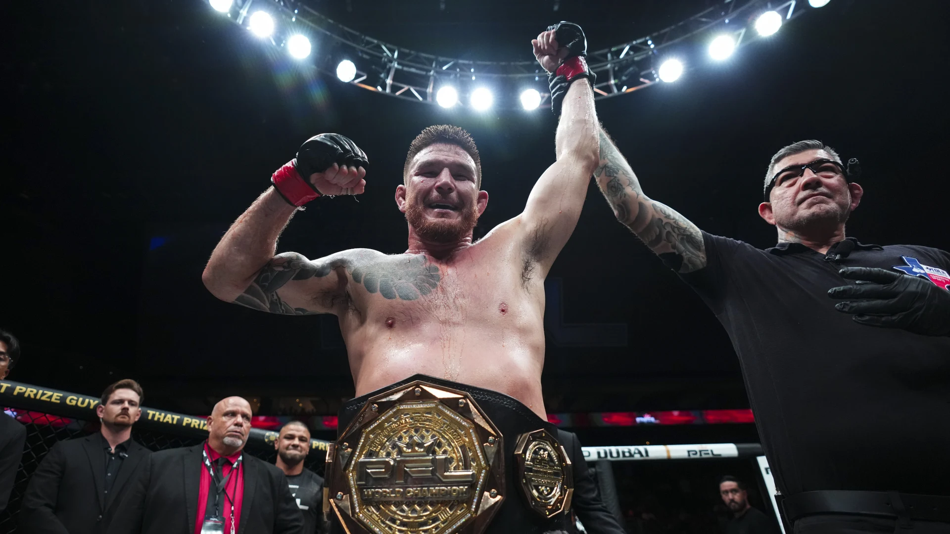 ジョニー・エブレンがインパ・カサンガナイを3R TKO PFL史上初の暫定世界王者に【PFL Austin】