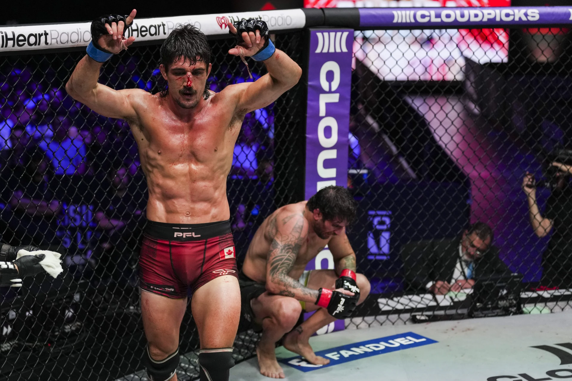 PFL Charlotteのミドル級で対戦するアーロン・ジェフリーとジョシュ・シルヴェイラ