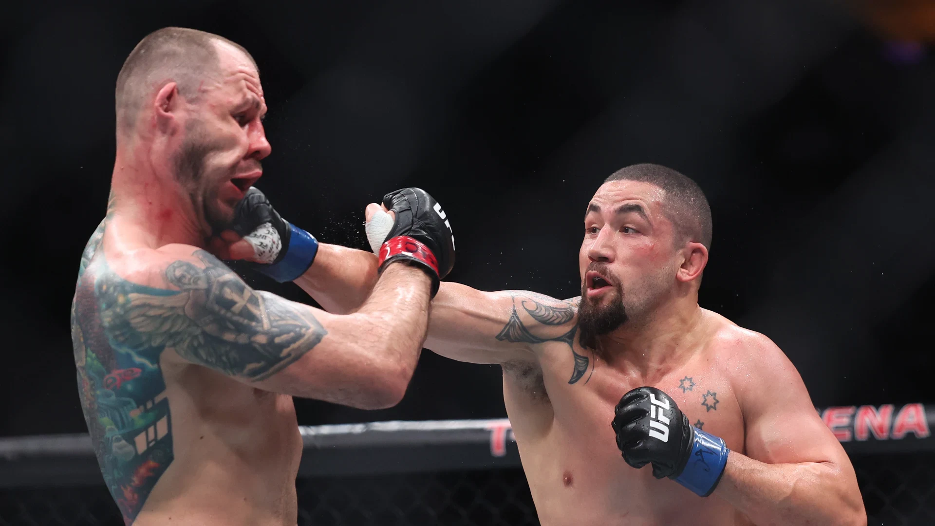 ロバート・ウィテカーがライトヘビー級初戦でTKO勝利 クリロフを3Rに撃破